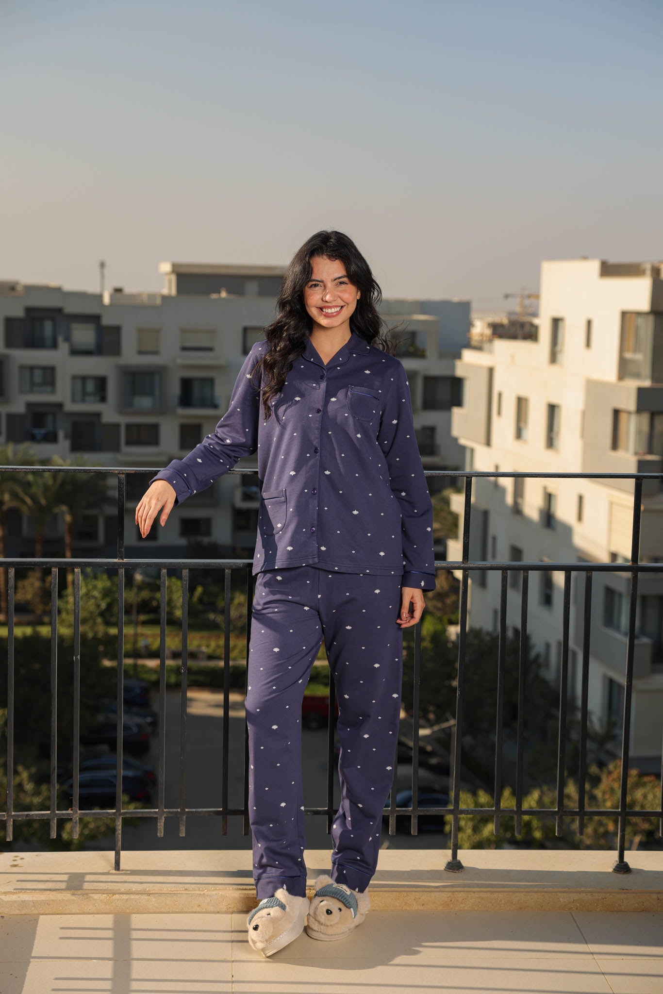 بيجاما حريمي ميلتون كلاسيك بزراير مطبوع روتاري