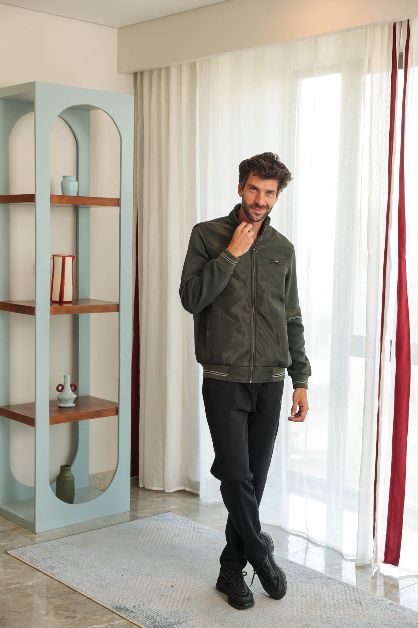 تريننج ميلتون بسوسته وتر بروف