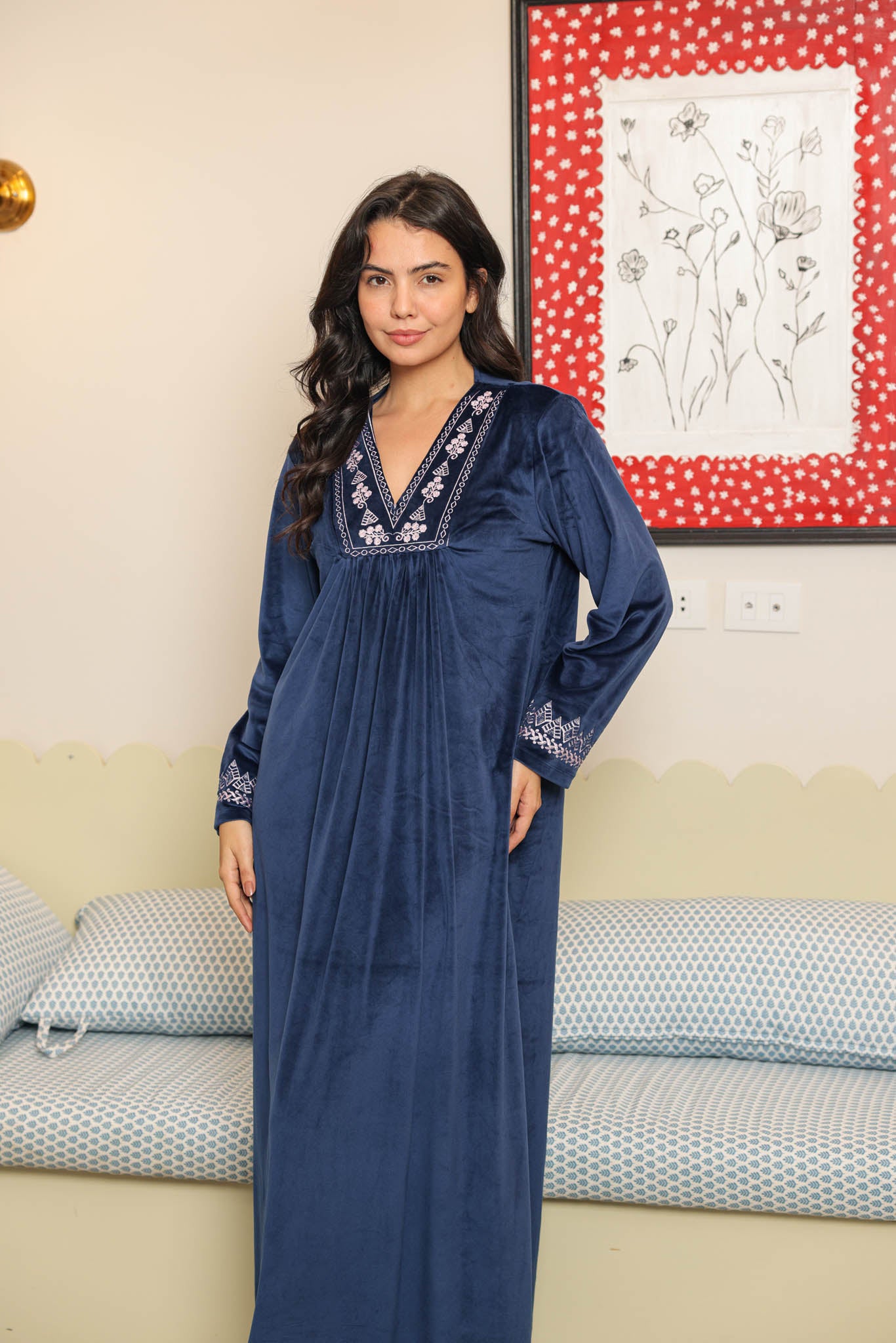 جلابيه قطيفه سبعه تطريز كشكشه