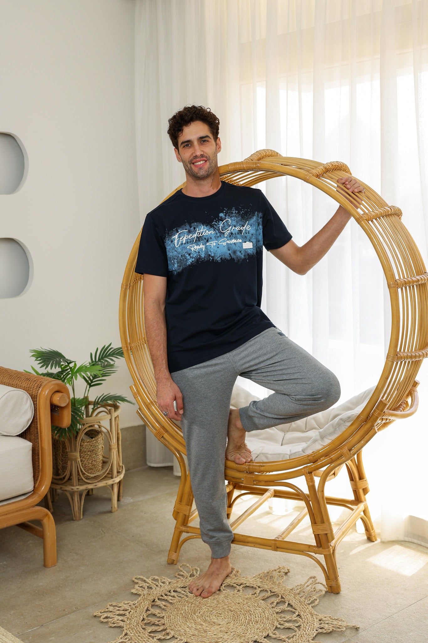 تريننج رجالي صدر مطبوع prepared for the wilderness