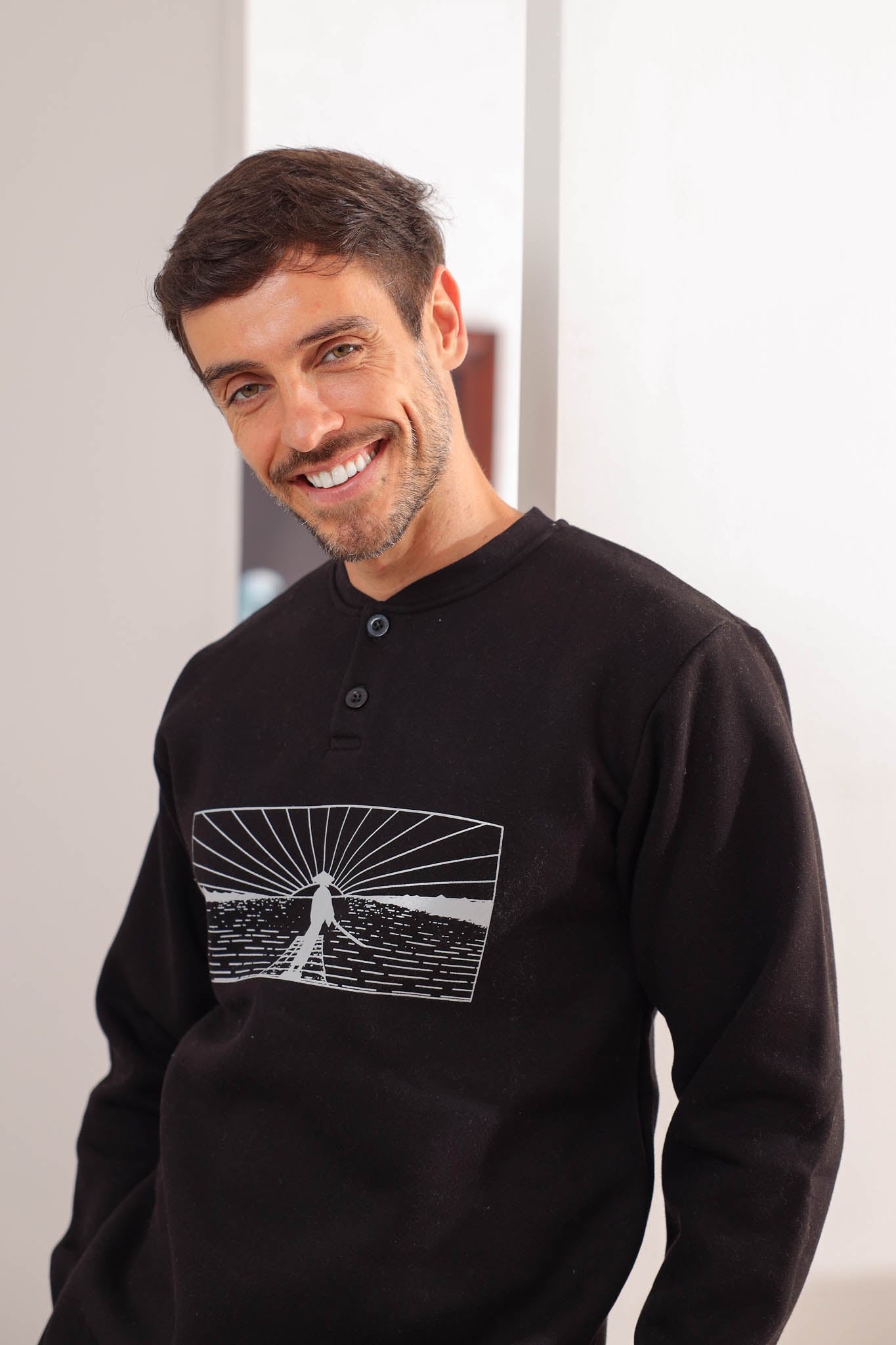 بيجاما ميلتون صدرد مطبوع بنطلون روتاري