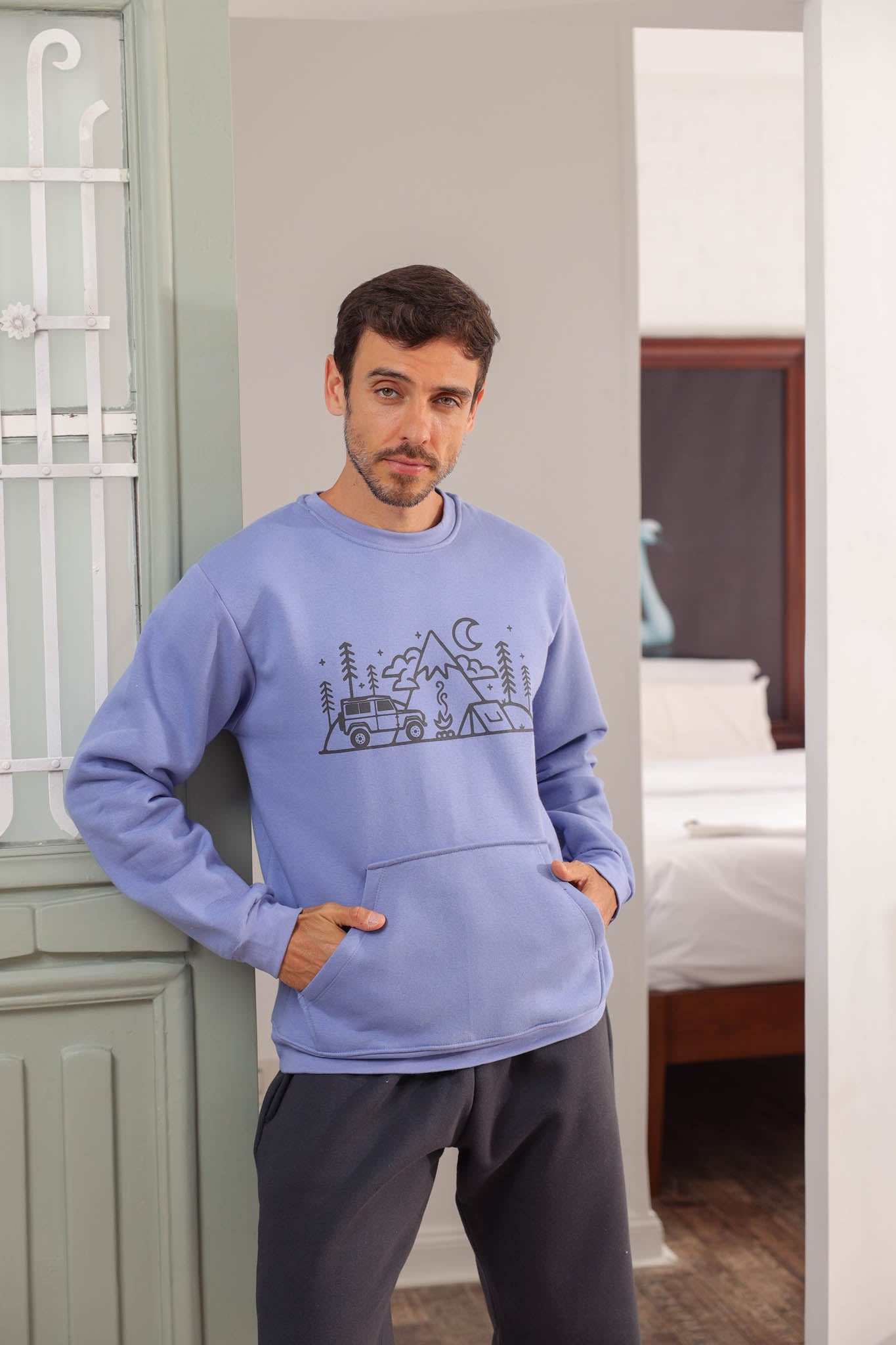 بيجاما ميلتون مطبوع بنطلون ساده