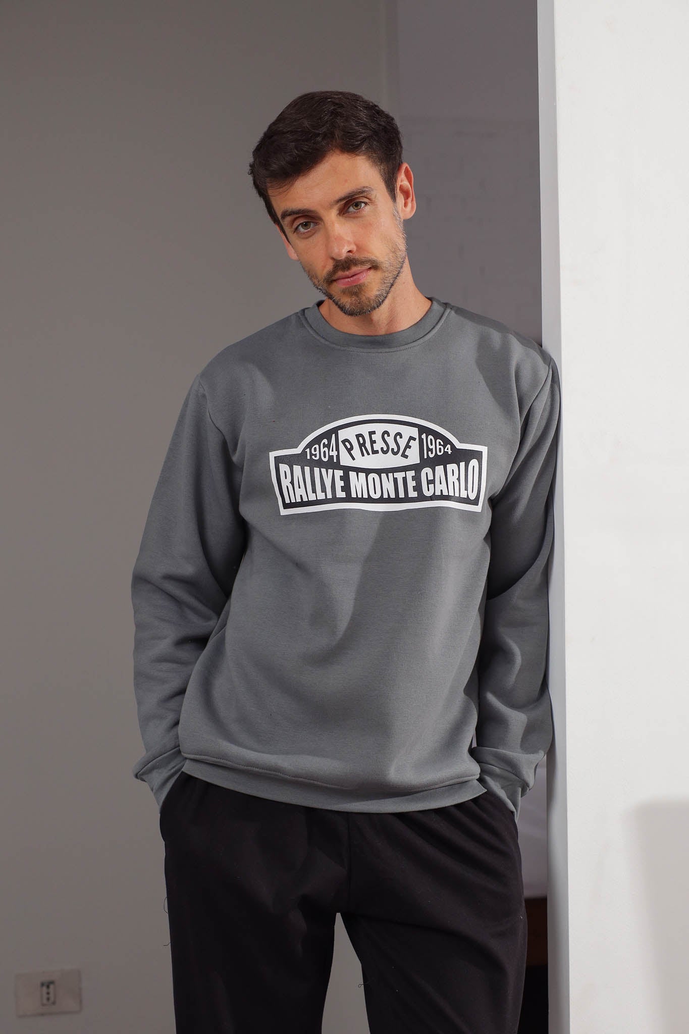 بيجاما ميلتون مطبوع 1964بنطلون ساده بكود