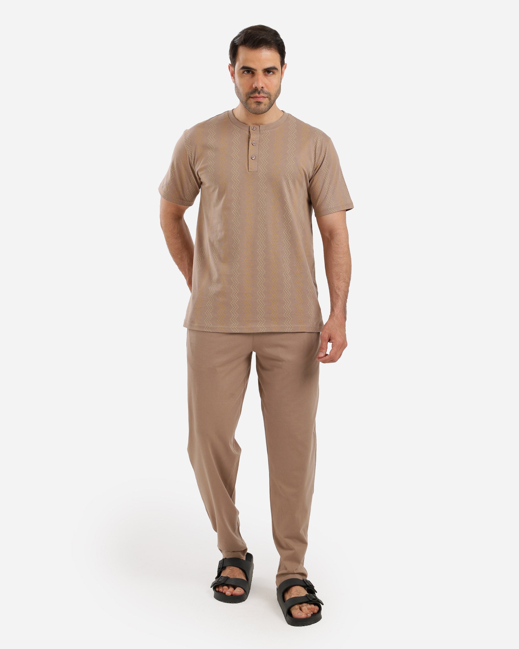 بيجاما نص كم مطبوع بنطلون ساده
