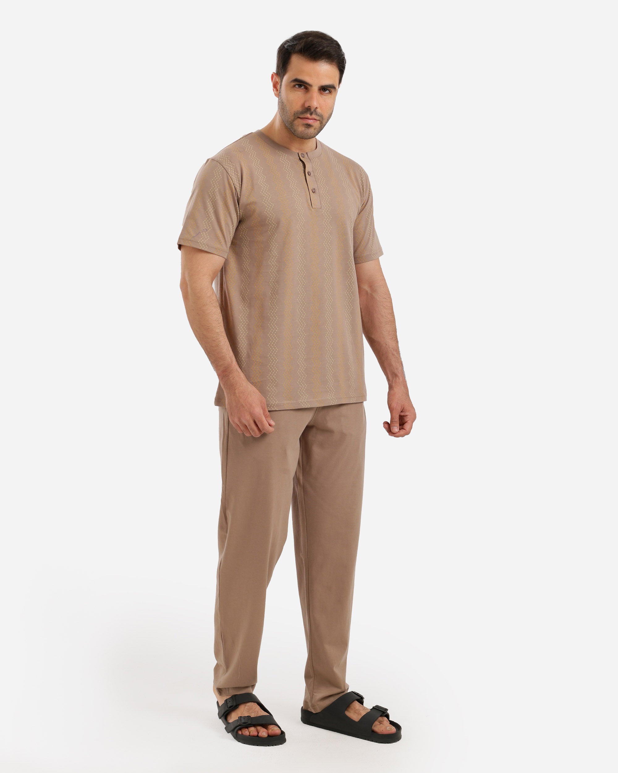 بيجاما نص كم مطبوع بنطلون ساده