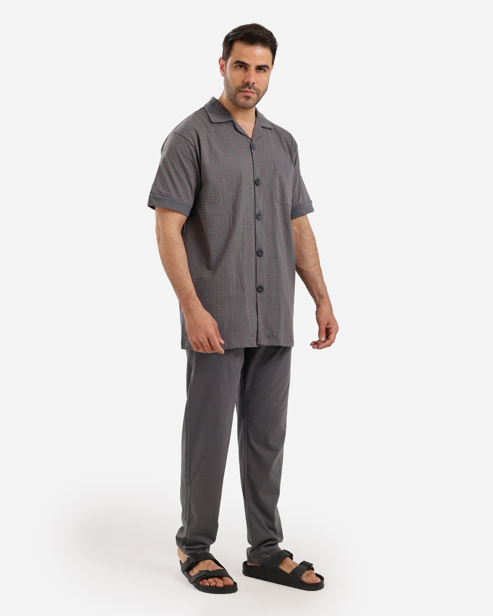 بيجاما نص كم كلاسيك بزراير توب مطبوع