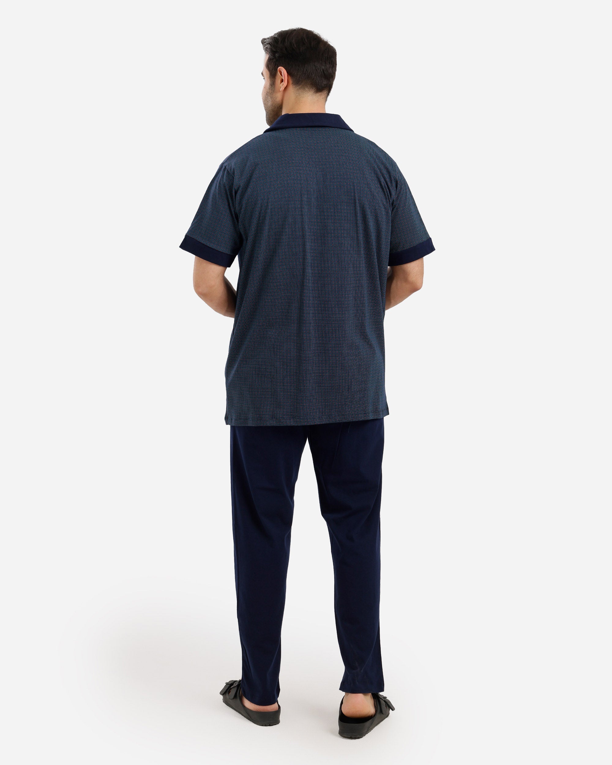 بيجاما نص كم كلاسيك بزراير توب مطبوع