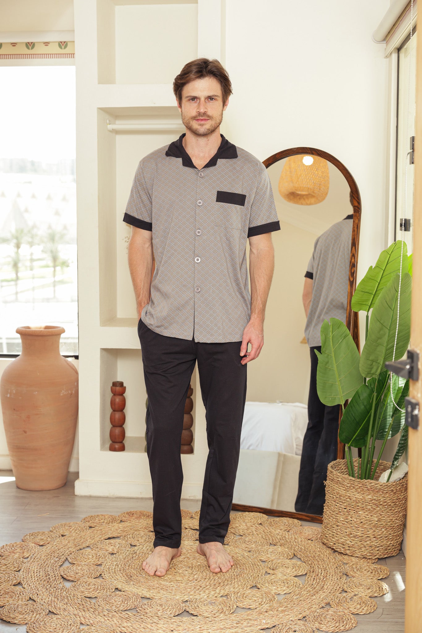 بيجاما كلاسيك بزراير مطبوع بنطلون ساده