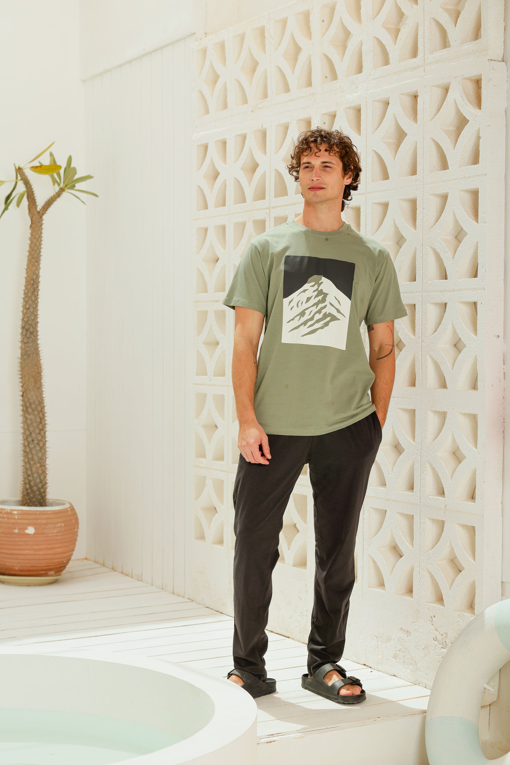 بيجاما نص كم مطبوع بنطلون ساده