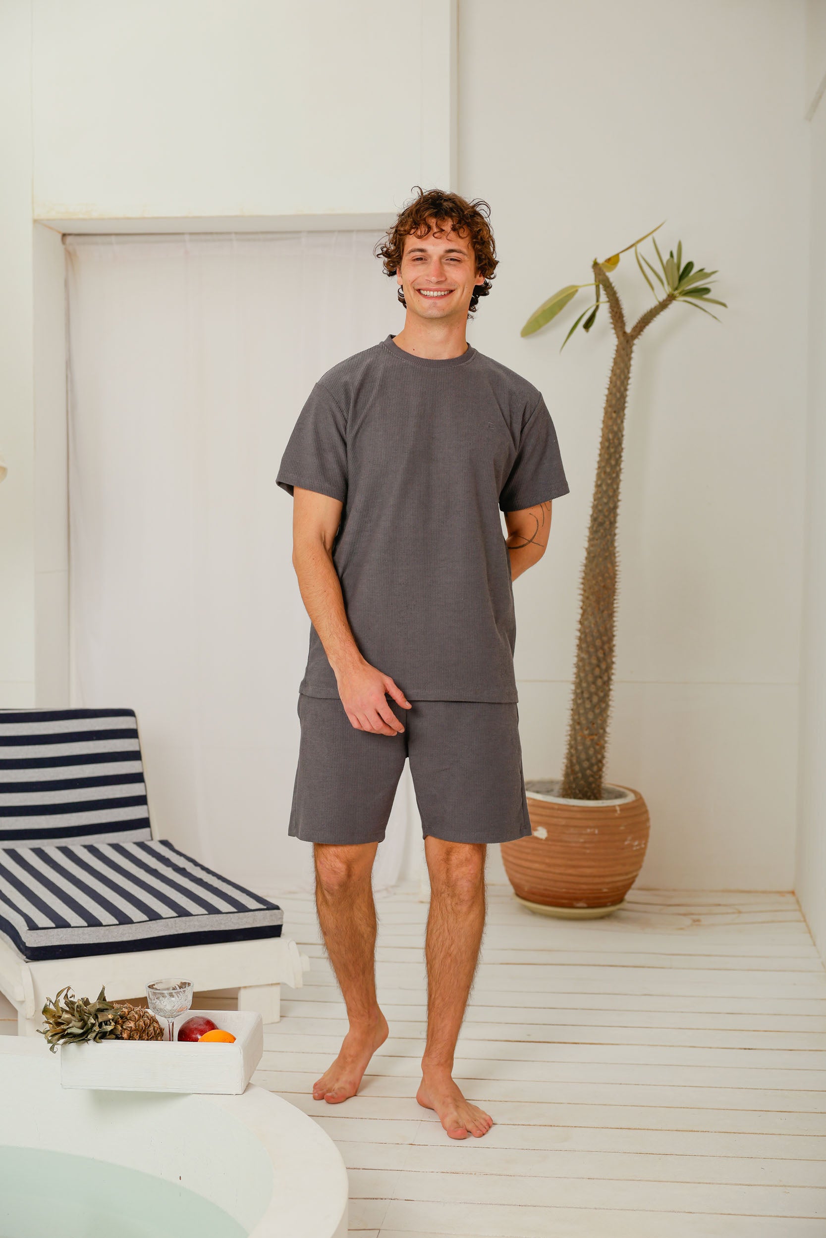 تريننج نص كم ساده مضلع شورت