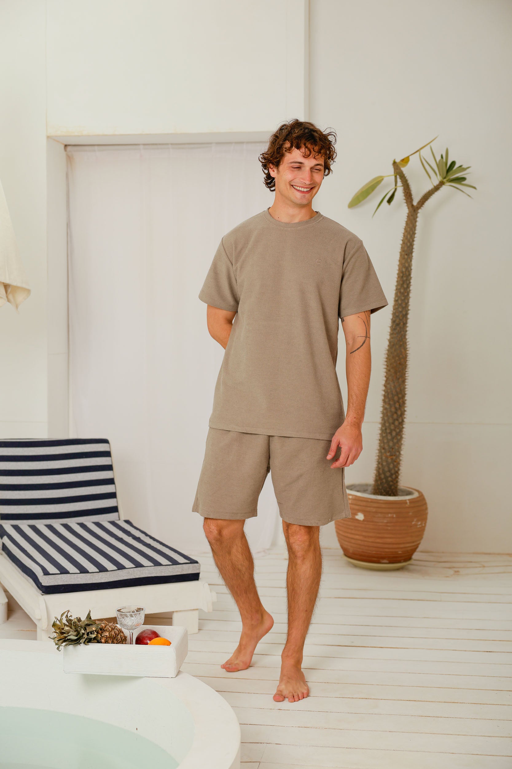 تريننج نص كم ساده مضلع شورت