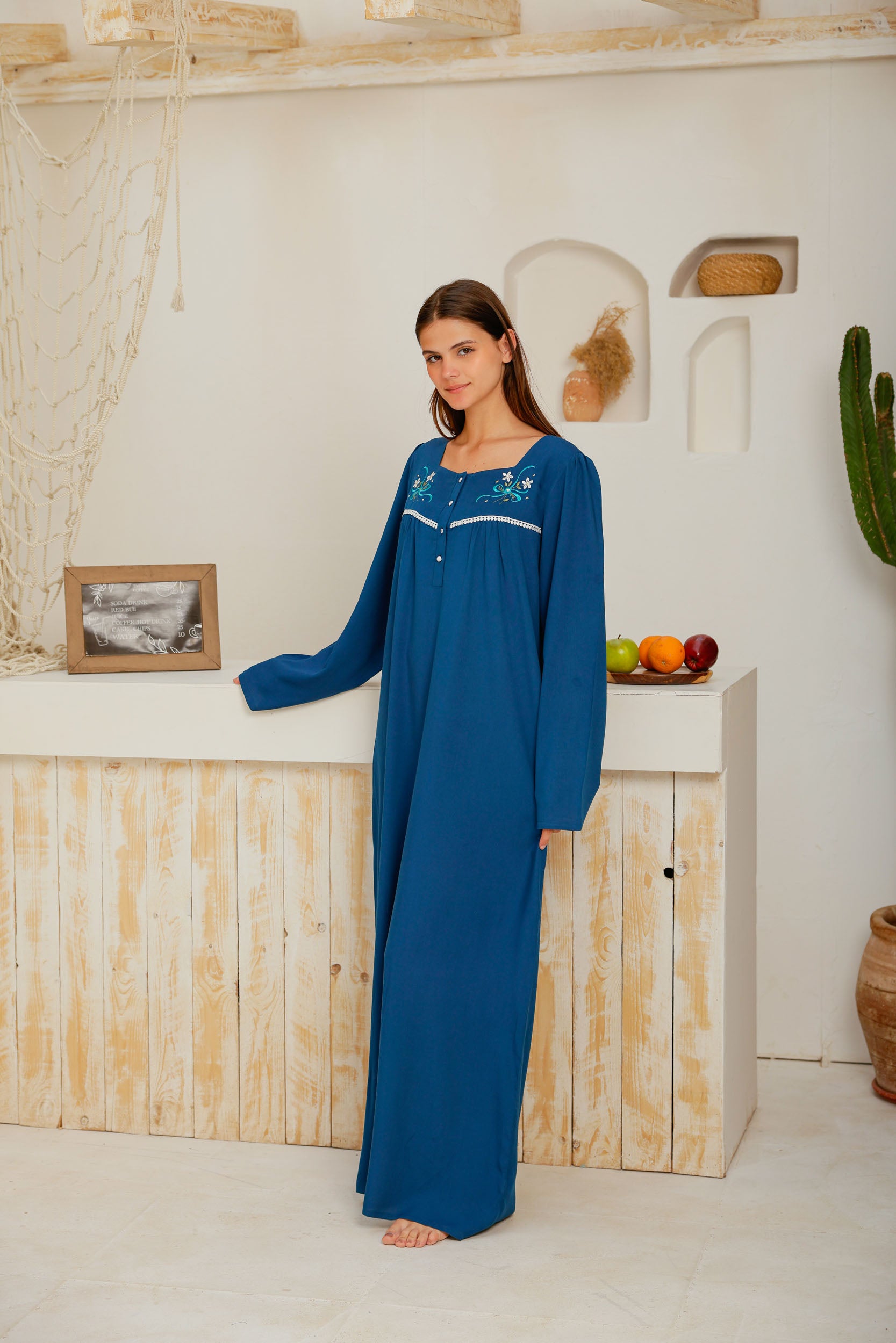 جلباب فسكوز ساده مطرز بسفره وجبير ومرد بكم