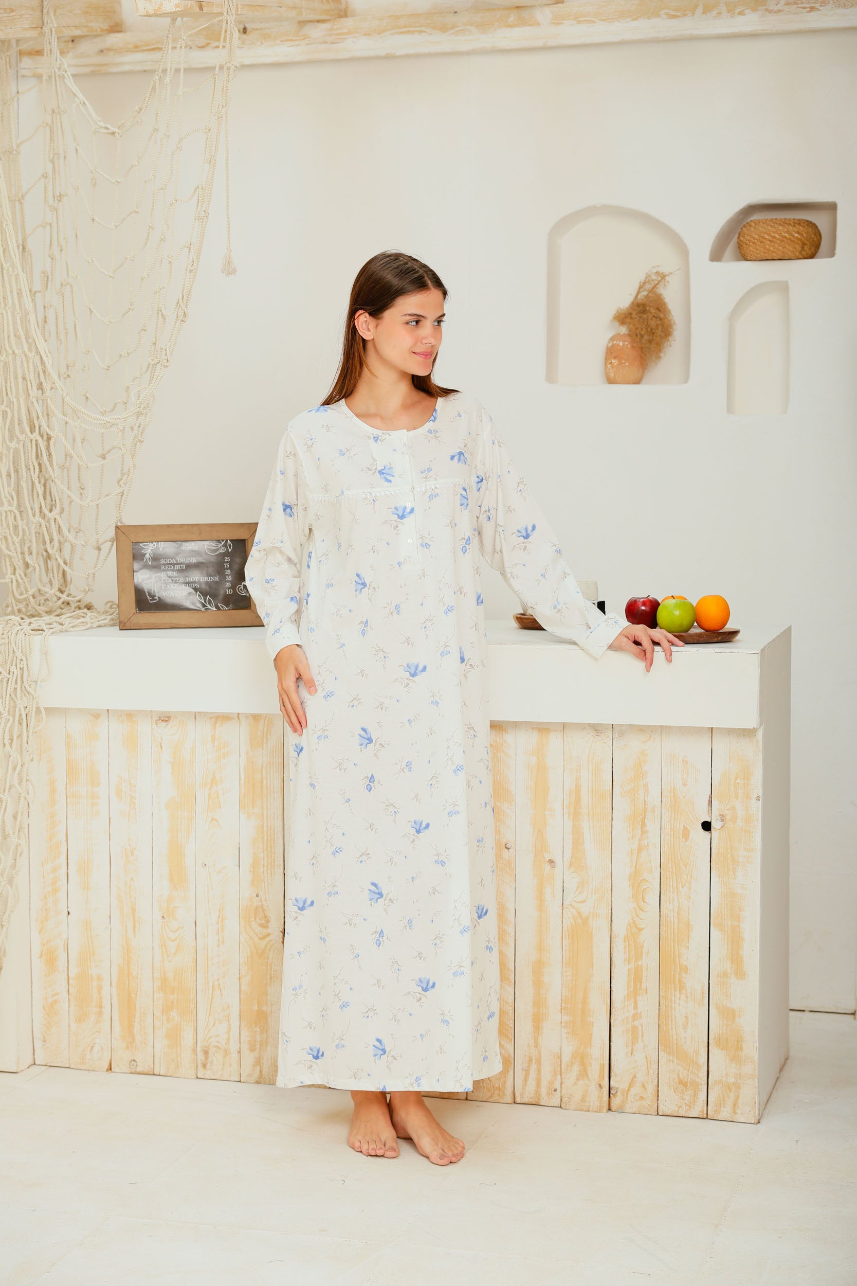 قميص بكم بسفره بندا وزراير