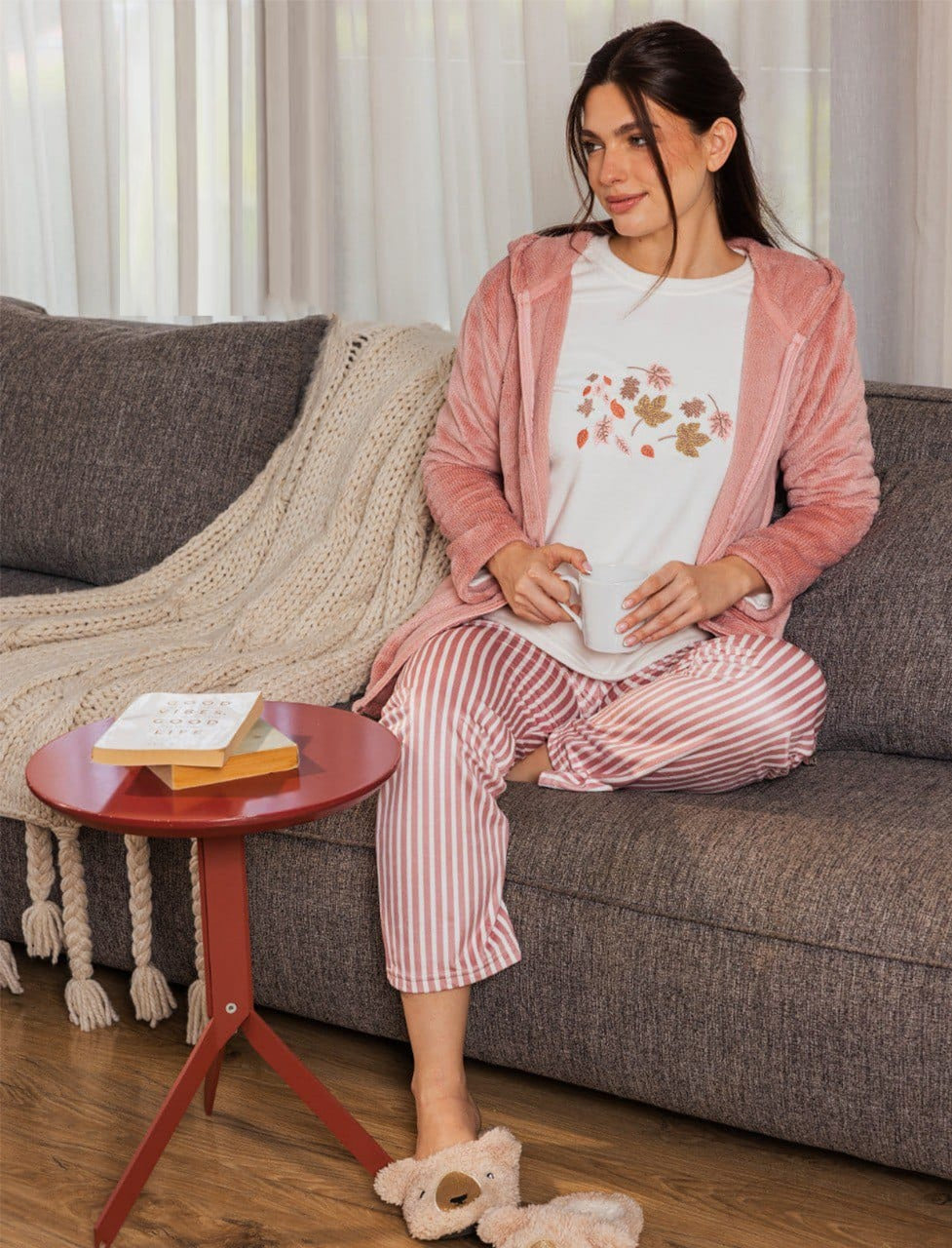 بيجاما حريمي 3 قطع بنطلون مخطط