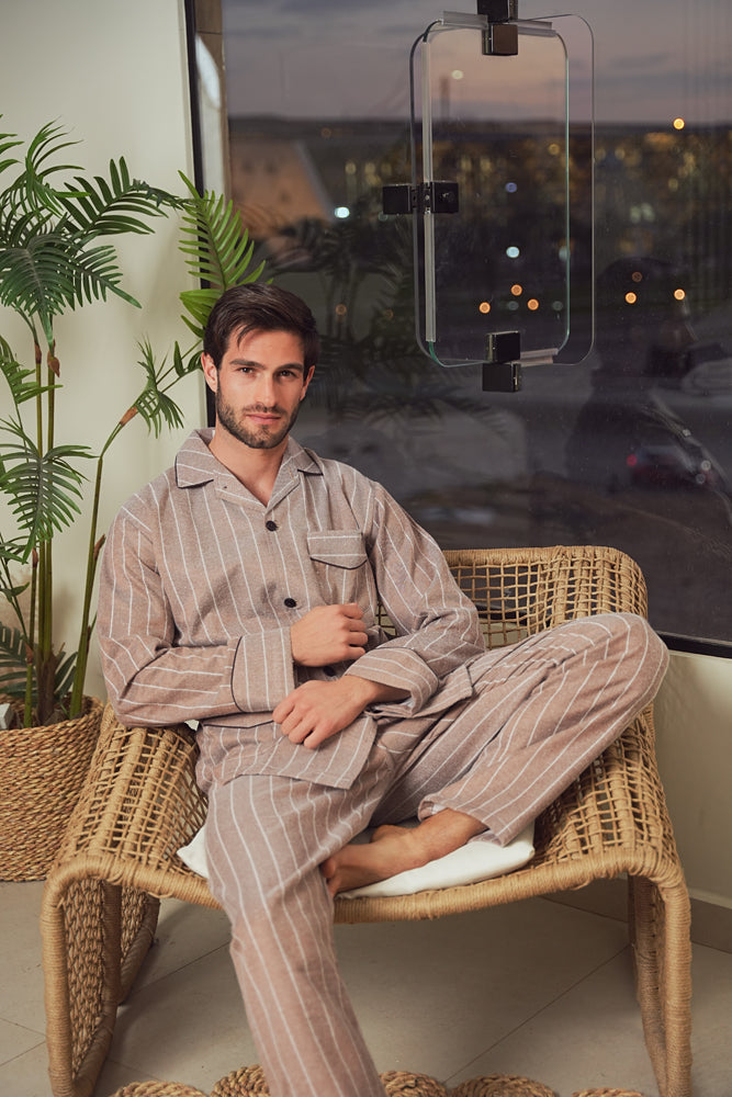 بيجاما كلاسيك كاستور خط رفيع